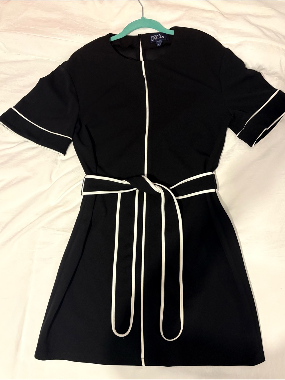 Donna Morgan NWOT Black Mini Dress with White Piping and Belt